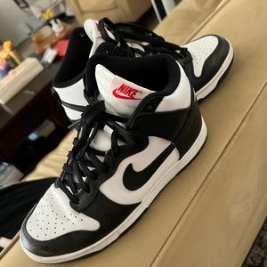 NIKE high top panda dunks✨